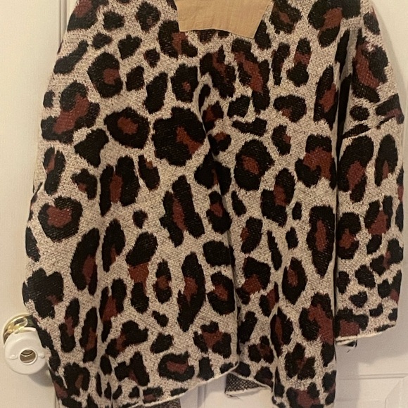 POL Multicolor Leopard Print Knit Sweater small - Picture 3 of 4